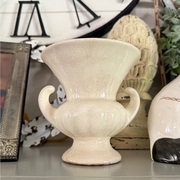 Vintage Heavily Crazed & Stained Ceramic Urn Vase with Double Handles - Picture 8 of 16